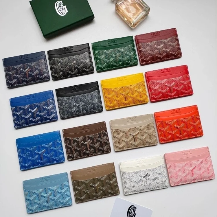 New Card Holder: Integrat